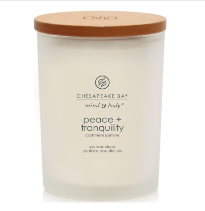 Natural Ingredients Used Scented Candles for Bedroom, Living room, and Bathrooms
